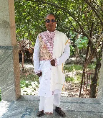 মণীষ চক্রবর্তী