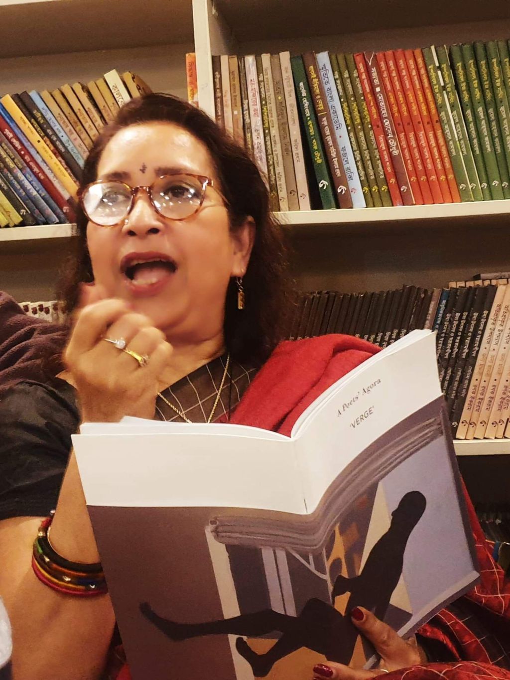 কবি শামীম আজাদ: কবিতার মতোই&nbsp;সুন্দর